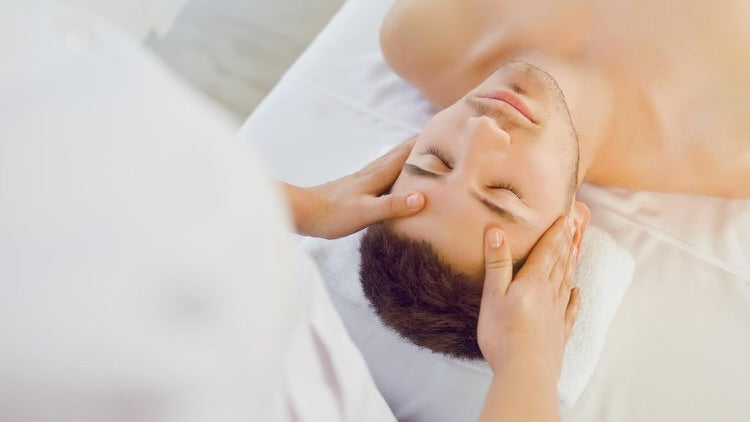 Gentlemen’s Facial